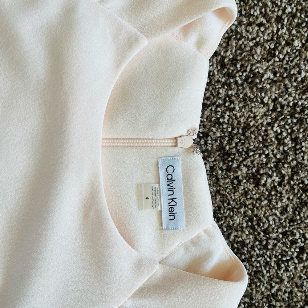Light Pink Calvin Klein Dress / Size 4